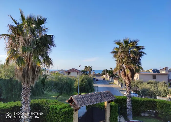 Casa Anna بيت ضيافة كاريني