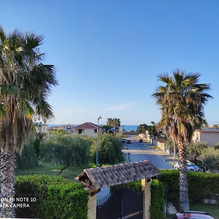 Casa Anna Gasthuis Carini